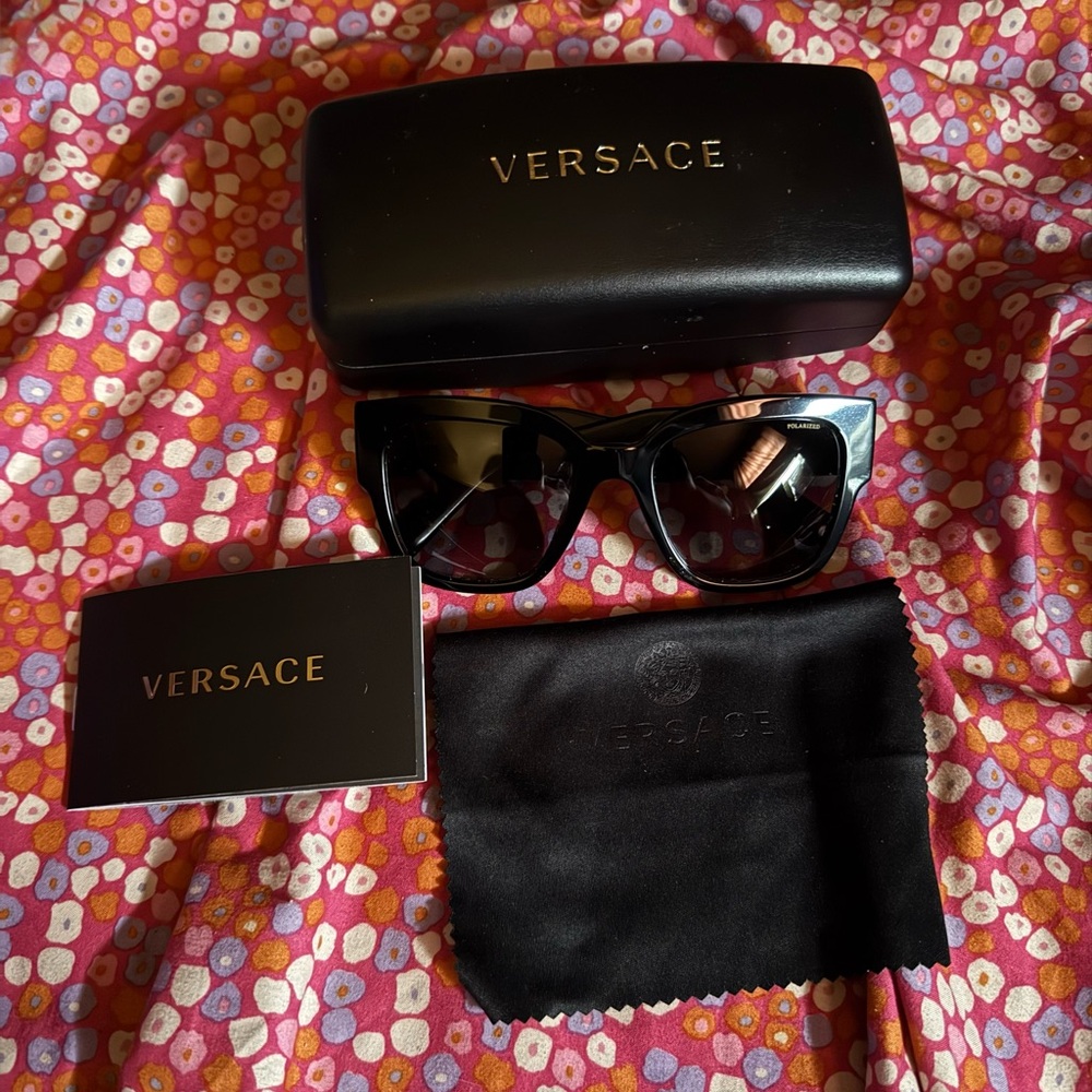 Versace Black Sunglasses with Case and Cloth